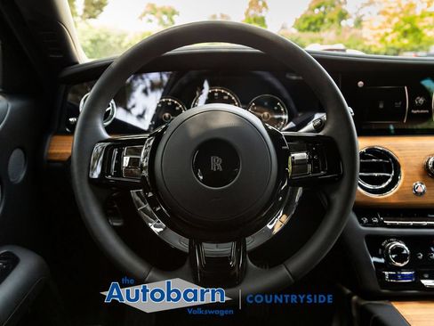 Used 2022 Rolls-Royce Ghost w/ Ghost Package AWD/4WD image 16