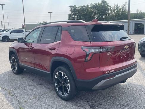New 2027 Chevrolet Equinox LT w/ Convenience Package II FWD image 5