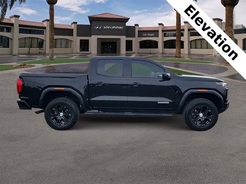 Used 2024 GMC Canyon Elevation w/ Trailering Package image 9