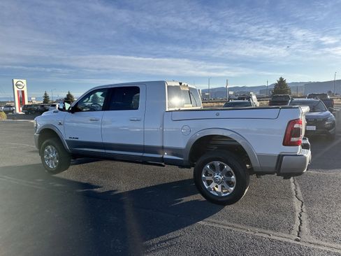 Used 2020 RAM 2500 Laramie AWD/4WD image 7