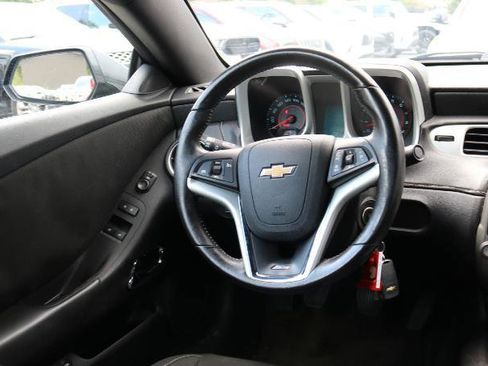 Used 2015 Chevrolet Camaro SS w/ RS Package RWD image 16