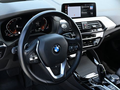 Used 2021 BMW X4 xDrive30i w/ Premium Package AWD/4WD image 13