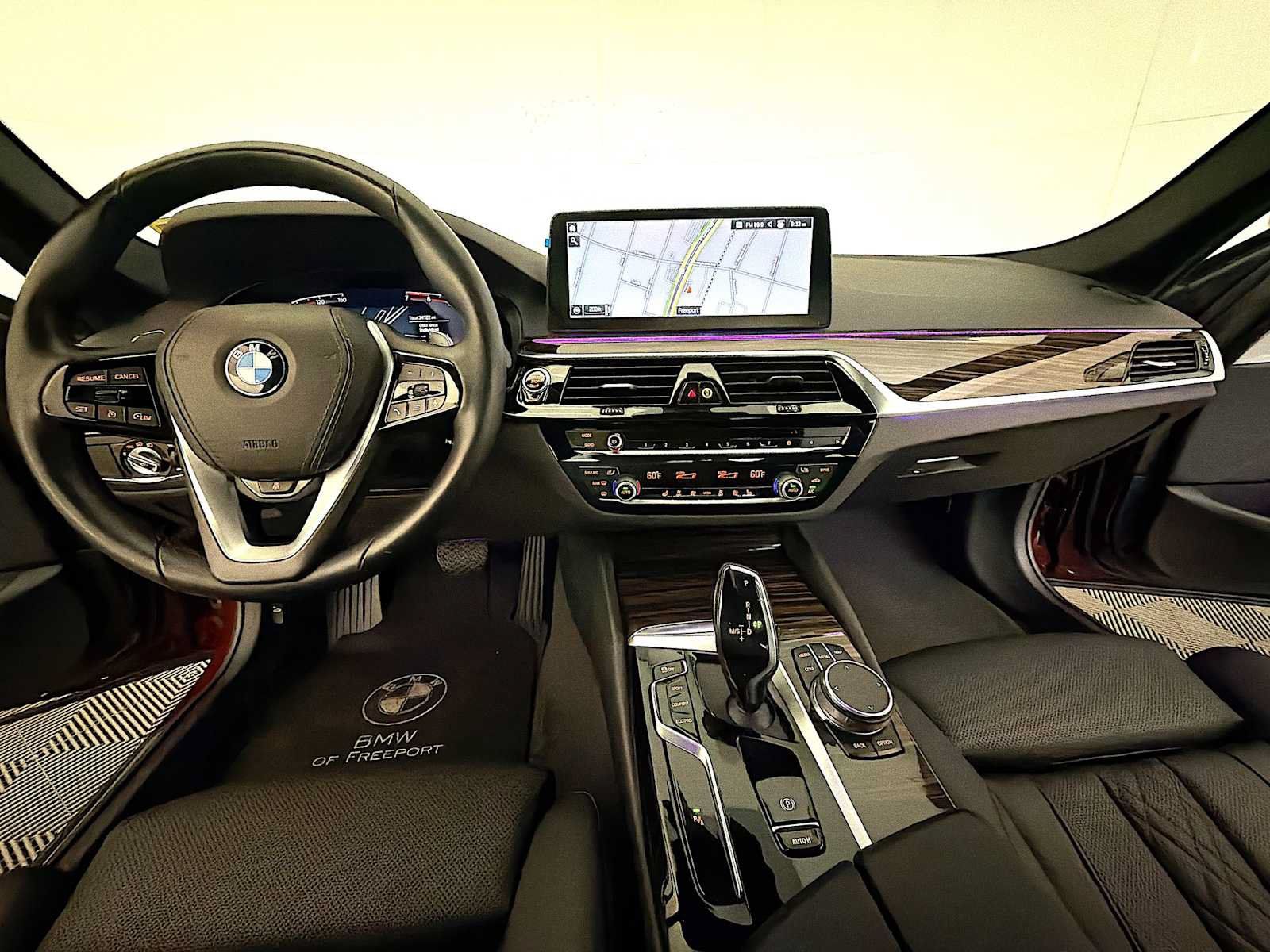 Used 2023 BMW 530i xDrive w/ Convenience Package AWD/4WD image 16