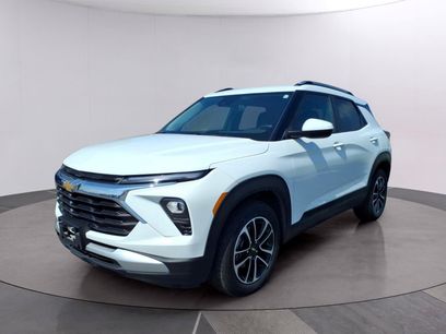 Used 2024 Chevrolet TrailBlazer LT w/ LT Cold Weather Package