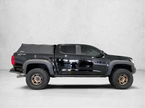 Used 2020 Chevrolet Colorado ZR2 w/ Colorado ZR2 Bison Edition AWD/4WD image 5