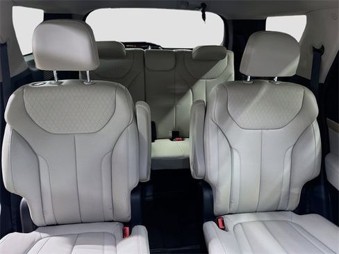 Used 2022 Hyundai Palisade SEL w/ Premium Package image 29