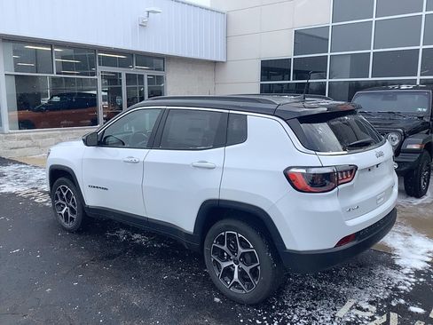 New 2026 Jeep Compass Limited image 7