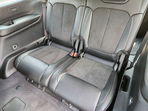 Used 2023 Jeep Grand Cherokee L Laredo AWD/4WD image 40