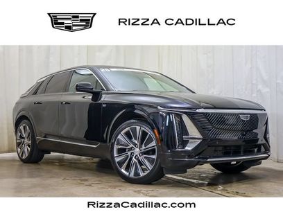 Certified 2025 Cadillac Lyriq Luxury w/ LPO, Floor Liner Package