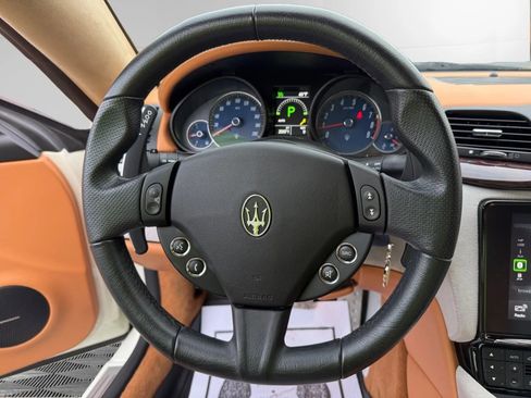 Used 2018 Maserati GranTurismo Sport image 16