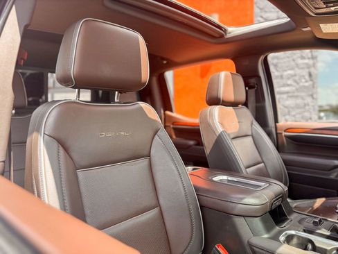 Used 2022 GMC Sierra 1500 Denali w/ Technology Package image 10
