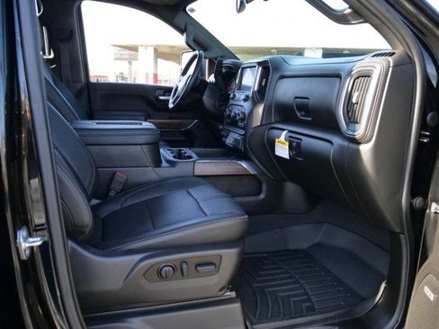 Used 2022 Chevrolet Silverado 2500 High Country w/ Z71 Off-Road Package image 42