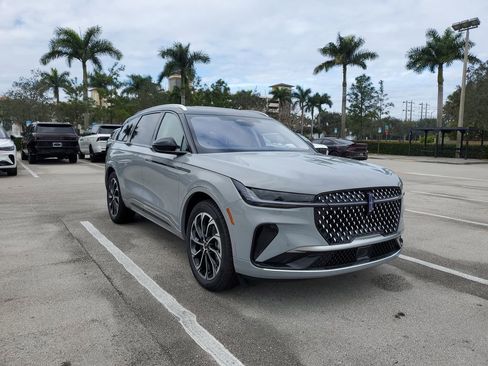 New 2026 Lincoln Nautilus Reserve image 31