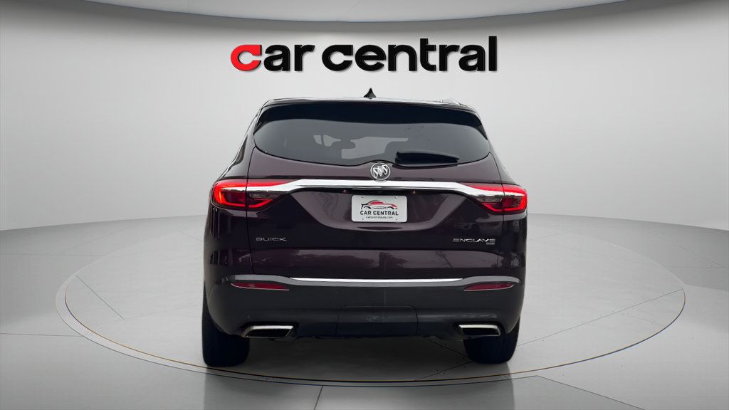Used 2018 Buick Enclave Essence AWD/4WD image 4