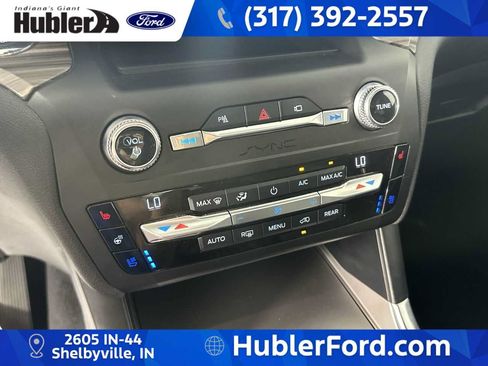 Used 2020 Ford Explorer Limited AWD/4WD image 19