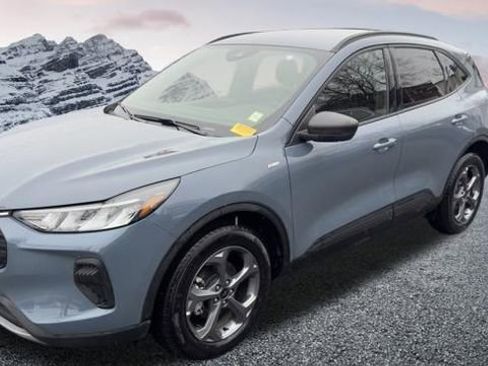 Certified 2025 Ford Escape ST-Line w/ Cold Weather Package image 1