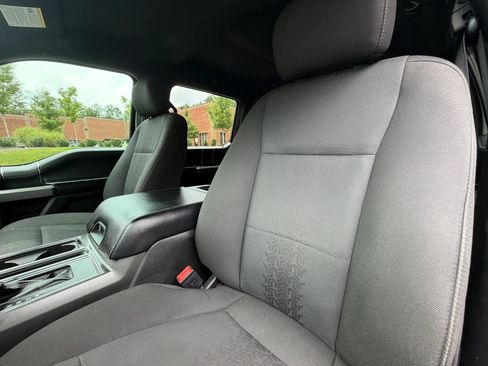 Used 2019 Ford F150 XLT w/ Equipment Group 302A Luxury RWD image 15