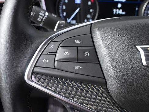 Certified 2025 Cadillac XT5 Sportv w/ Technology Package AWD/4WD image 32
