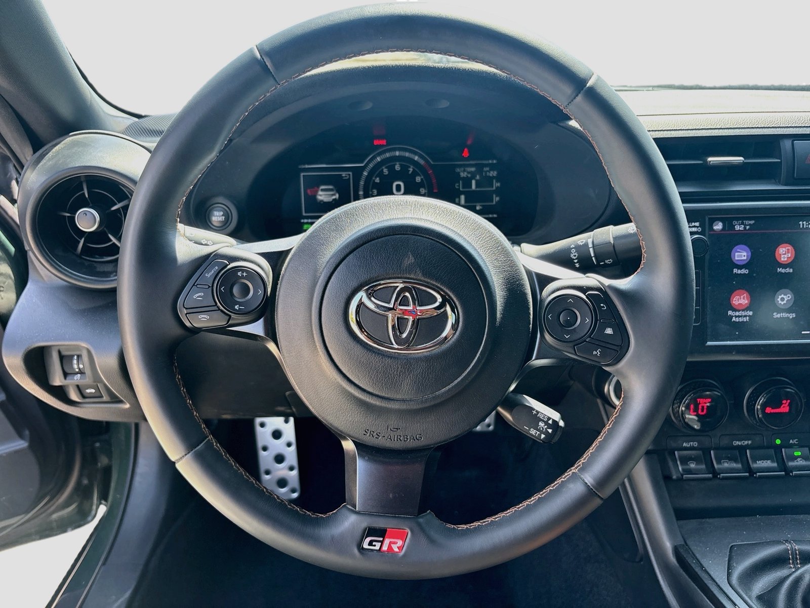 Used 2025 Toyota GR86 Hakone Edition RWD image 11
