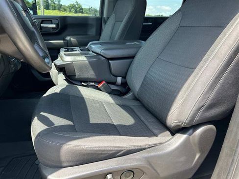 Certified 2024 Chevrolet Silverado 2500 Custom w/ Custom Value Package image 27