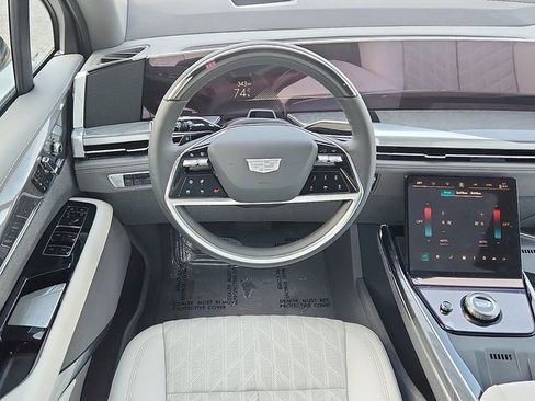 New 2025 Cadillac Escalade IQ Sport 1 w/ Smart Trailering package AWD/4WD image 7