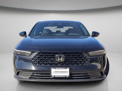 Used 2023 Honda Accord Sport image 3