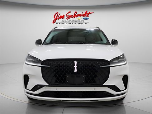 Used 2025 Lincoln Aviator Reserve w/ Equipment Group 201A image 3