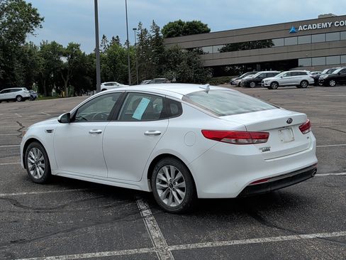 Used 2016 Kia Optima EX FWD image 3
