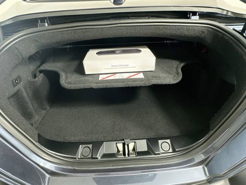 Used 2025 Ferrari Roma Spider RWD image 39
