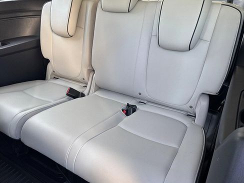 Certified 2025 Honda Odyssey Touring image 34