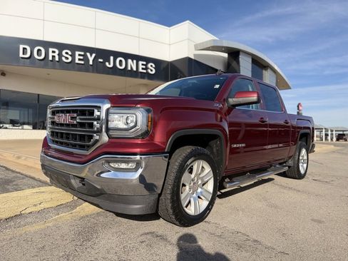 Used 2017 GMC Sierra 1500 SLE w/ SLE Value Package image 1