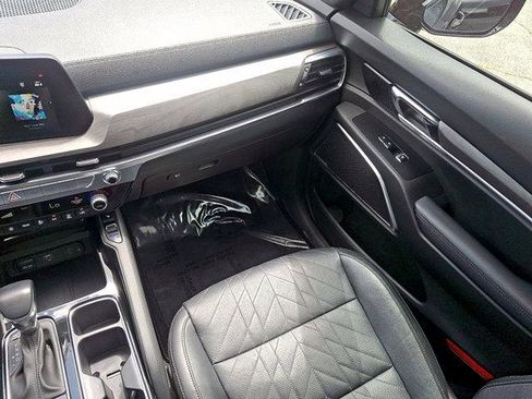 Used 2023 Kia Telluride SX Prestige X-Pro image 16