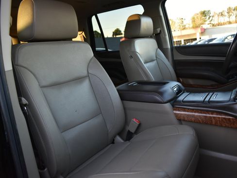 Used 2017 Chevrolet Tahoe Premier image 32