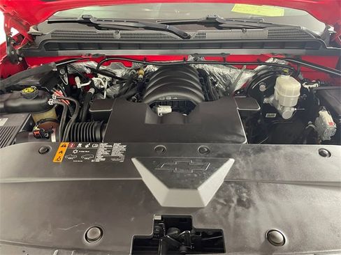 Used 2018 Chevrolet Silverado 1500 LT w/ All Star Edition image 19