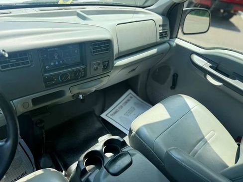 Used 2004 Ford F350 XL AWD/4WD image 15