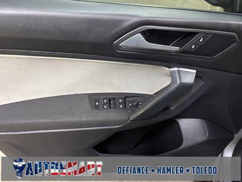 Used 2019 Volkswagen Tiguan S image 14
