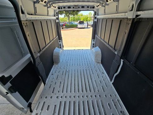 Used 2023 RAM ProMaster 2500 FWD image 20