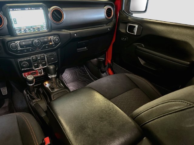 Used 2022 Jeep Gladiator Mojave w/ Trailer Tow Package AWD/4WD image 23