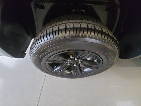 Used 2022 RAM 1500 Warlock AWD/4WD image 28