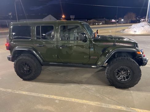 Used 2021 Jeep Wrangler Unlimited Rubicon w/ Xtreme Recon 35" Tire Package image 1