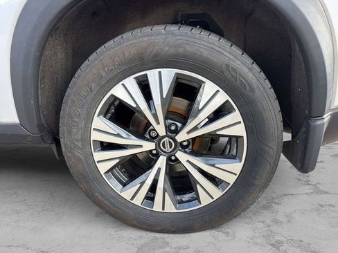 Certified 2021 Nissan Rogue SV AWD/4WD image 27