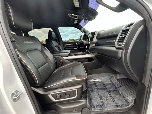 Used 2023 RAM 1500 Laramie RWD image 26