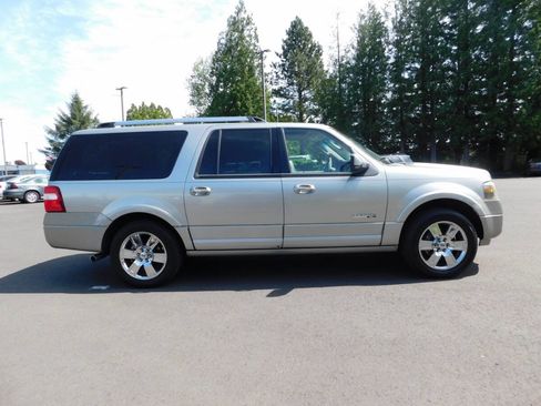 Used 2008 Ford Expedition EL Limited image 23
