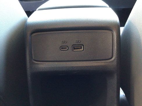 Used 2024 Chevrolet Trax ACTIV w/ Driver Confidence Package FWD image 35