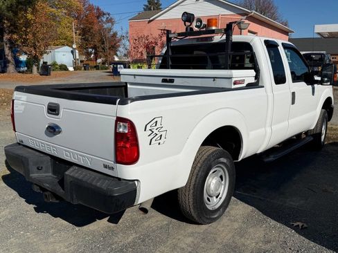 Used 2013 Ford F250 XL w/ PWR Equipment Group image 3