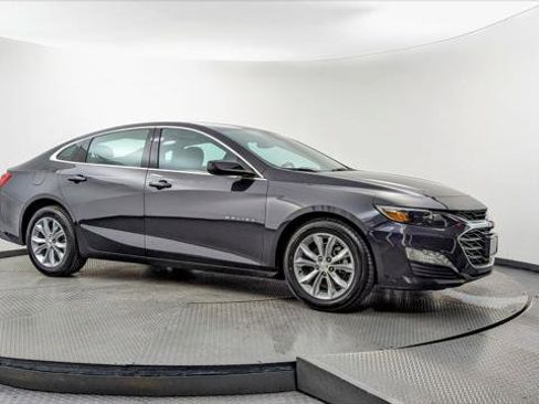 Used 2023 Chevrolet Malibu LT FWD image 11