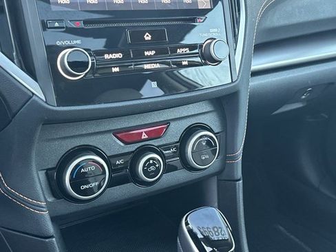 Used 2023 Subaru Crosstrek 2.5i Limited w/ Popular Package #3 image 35