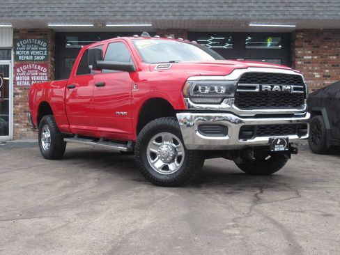 Used 2021 RAM 2500 Tradesman image 2