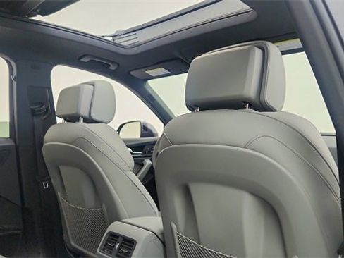Used 2024 Audi Q5 2.0T Premium Plus w/ Premium Plus Package image 26