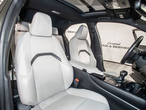 Used 2020 Lexus UX 250h w/ Premium Package AWD/4WD image 17